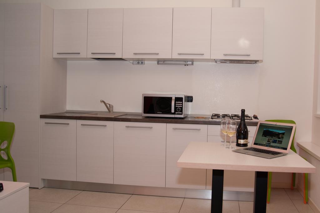 Residence Cafelicita - Promotion - Apartments Lake View - Infinity Pool - Jacuzzi 赫拉弗多纳 客房 照片