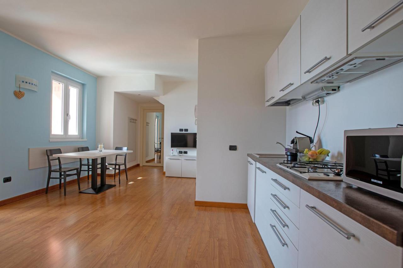Residence Cafelicita - Promotion - Apartments Lake View - Infinity Pool - Jacuzzi 赫拉弗多纳 外观 照片