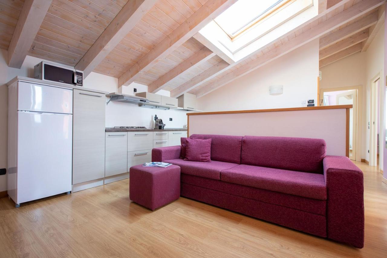 Residence Cafelicita - Promotion - Apartments Lake View - Infinity Pool - Jacuzzi 赫拉弗多纳 外观 照片