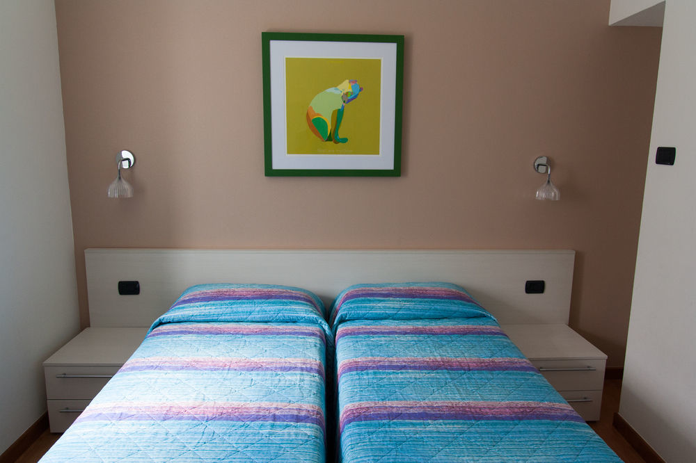 Residence Cafelicita - Promotion - Apartments Lake View - Infinity Pool - Jacuzzi 赫拉弗多纳 外观 照片